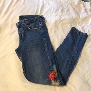 Zara Jeans